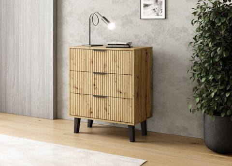 Wizualizacja jasnego salonu w stylu skandynawskim z produktem: komoda KOM-926-ART-LAM w półprofilu.