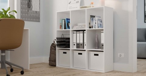Wizualizacja salonu, biura lub pokoju dziecka z produktem: regał 3x3 RE-1443-BIEL-MAT.